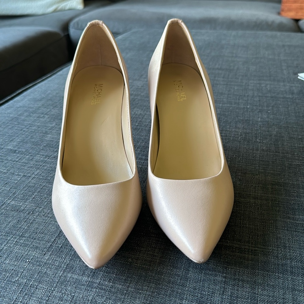 Michael Kors Nude Heels | Never worn | Size 7M